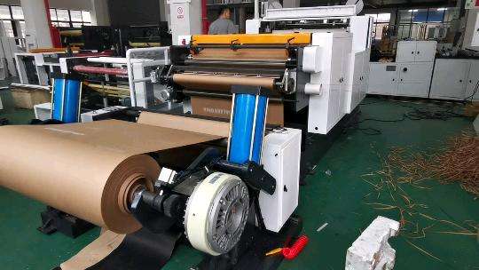 HKZ系列全自動印刷材料橫切機-色標定位跟蹤