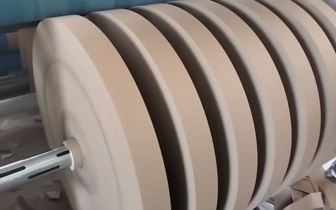 HFQA系列高速上下式分切機(jī)(淋膜紙分切機(jī))